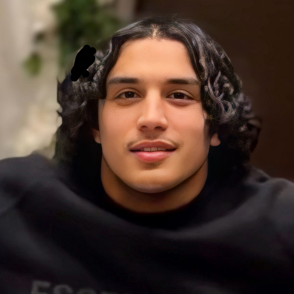 2025-omeed-attayi_photo